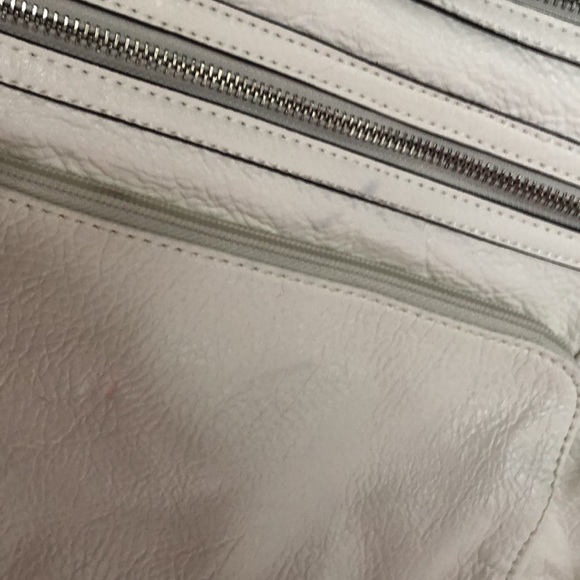 Tyler Rodan Crossbody - Picture 12 of 12